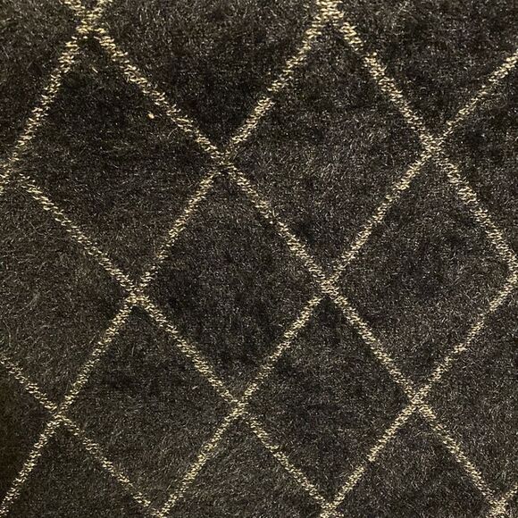 Rihoas Black and Gold Fuzzy Sweater Skirt - Picture 10 of 16